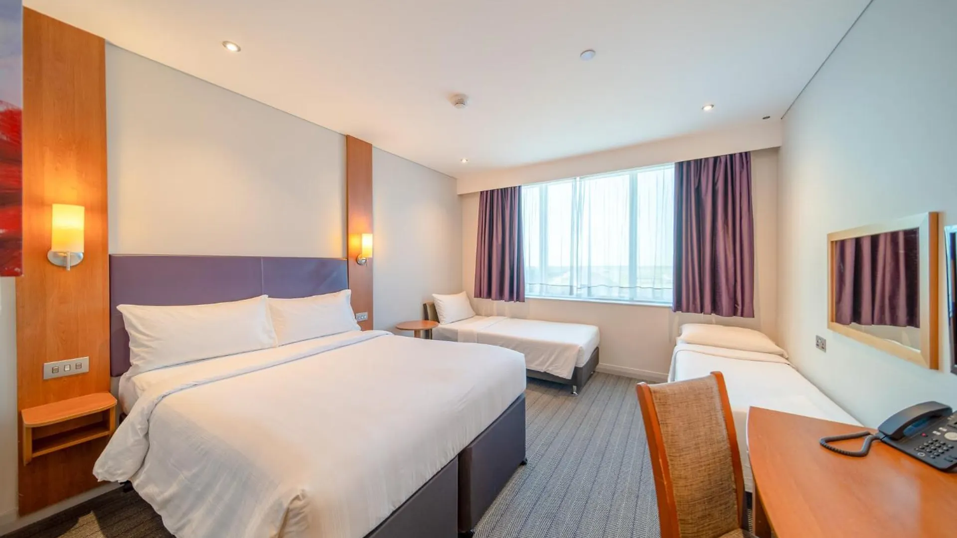 *** Hotel Premier Inn Abu Dhabi Airport Business Park United Arab Emirates