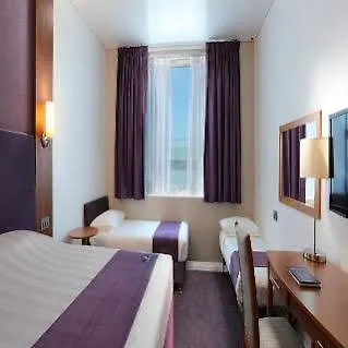 Premier Inn Abu Dhabi Airport Business Park